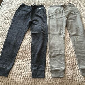 Abercrombie kids 2 pairs of sweat pants for boys s15/16 new with tags